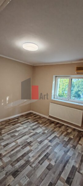 Sos. Berceni - Spiru Haret vanzare apartament decomandat 3 camere