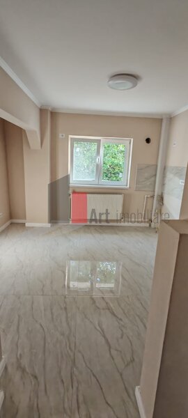 Sos. Berceni - Spiru Haret vanzare apartament decomandat 3 camere