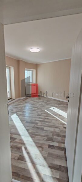 Sos. Berceni - Spiru Haret vanzare apartament decomandat 3 camere